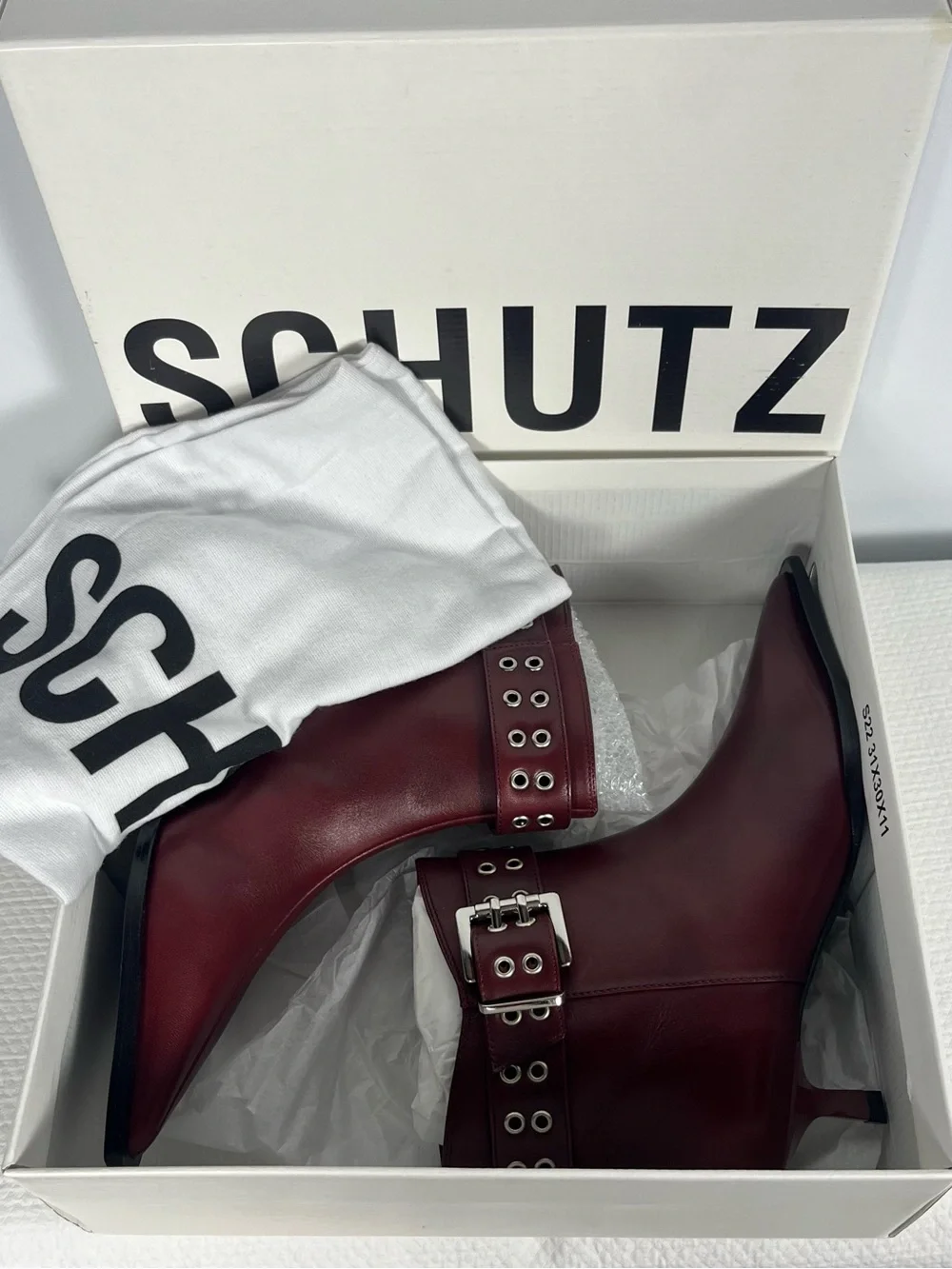 SCHUTZ Jess Booties In Rich Burgundy Leather Size 7B New In Box